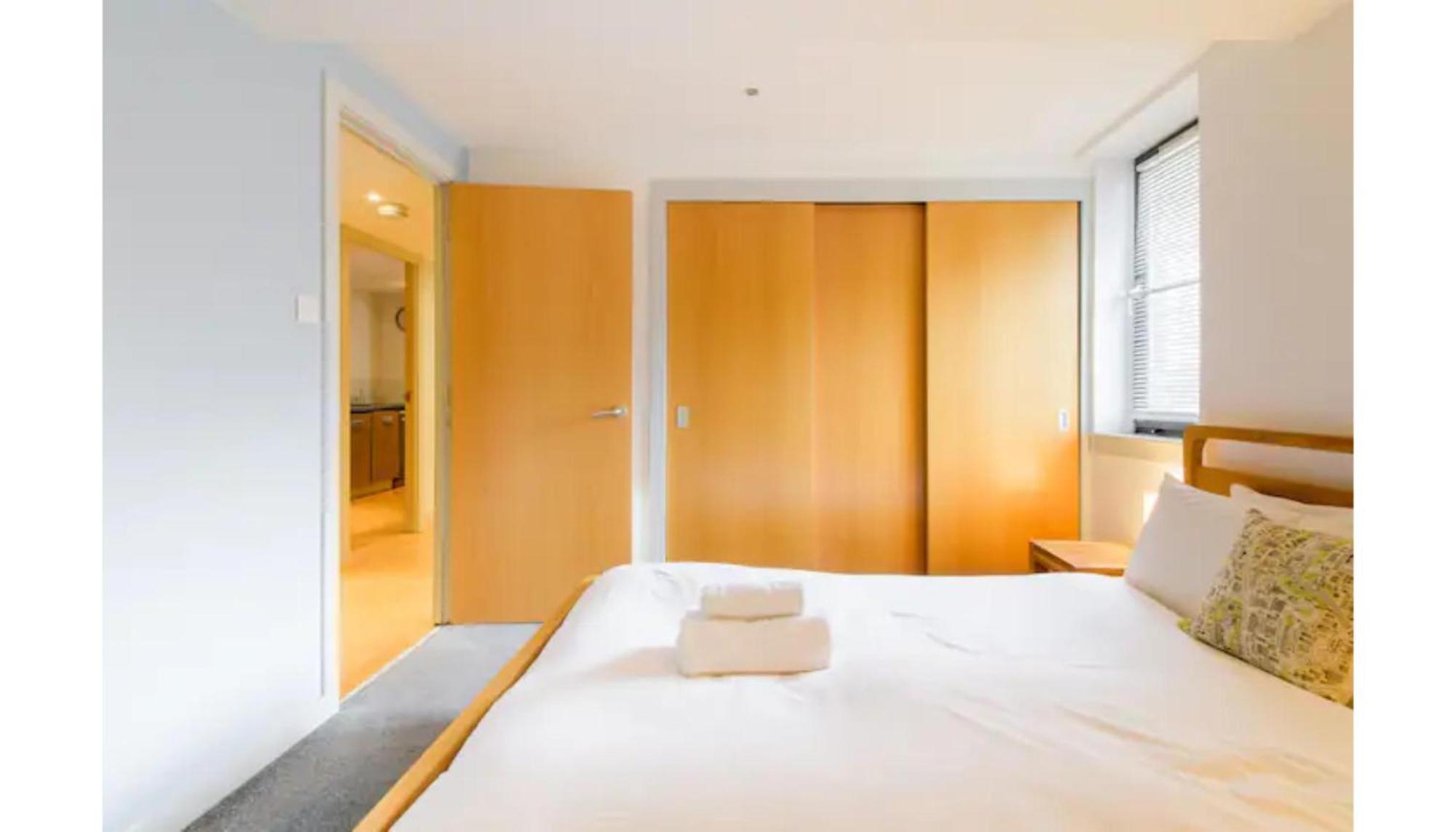 Appartement Modern Flat In The Middle Of Old Town à Édimbourg Extérieur photo
