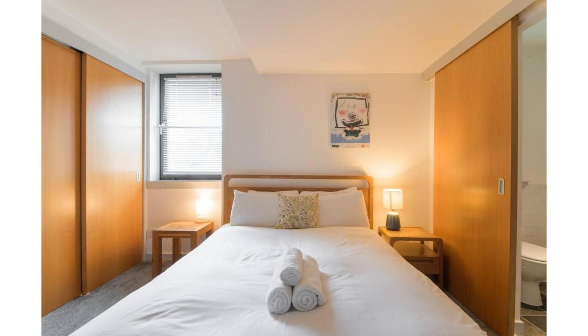 Appartement Modern Flat In The Middle Of Old Town à Édimbourg Extérieur photo